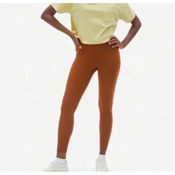 EUC EVERLANE The perform leggings ankle length - Picture 2 of 6